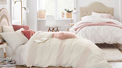 There's up to 60% off Pottery Barn Teen bedding – here's what you need for the perfect dorm room setup
