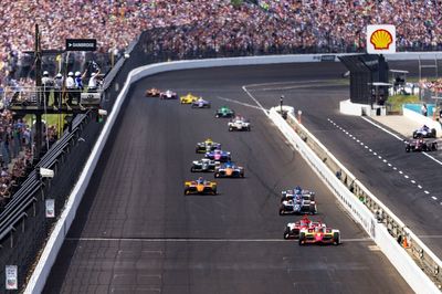 IndyCar will penalise drivers crossing dashed white line in Indy 500
