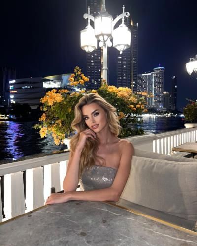 Krystyna Pyszková: Elegance And Beauty Captured In Stunning Night Photos