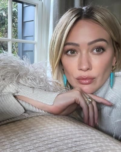 Hilary Duff Radiates Beauty And Charm In Stylish Selfies
