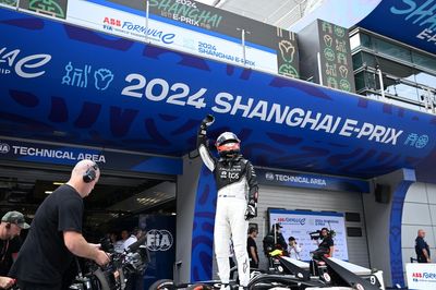 Shanghai E-Prix: Evans wins with last-lap pass despite investigation