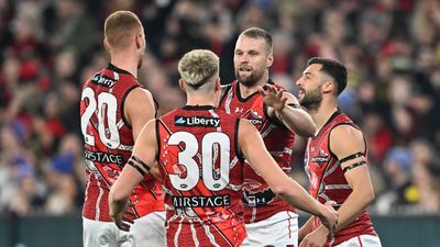 Bombers hold on to beat Tigers in Dreamtime nail-biter