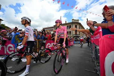 Giro d’Italia stage 20 as it happened: Double ascent of the Monte Grappa on the penultimate stage