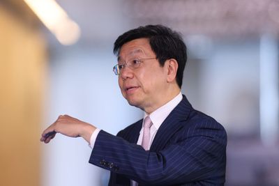 Top China VC Kai-Fu Lee says his prediction that AI will displace 50% of jobs by 2027 is 'uncannily accurate'