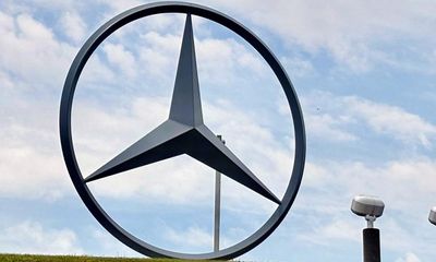 UAW seeks new election at Mercedes-Benz in Alabama after losing vote