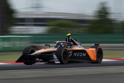 Shanghai E-Prix: McLaren's Hughes beats Vandoorne to pole by 0.001s