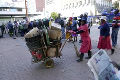 Zimbabwe Struggles To Gain Trust In New Currency
