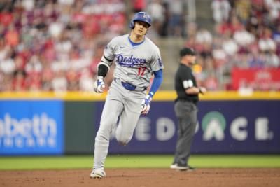 Dodgers' Ohtani Advised To Take It Easy With Bruised Hamstring