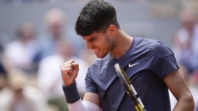 Alcaraz sweeps past Wolf to reach second round at French Open