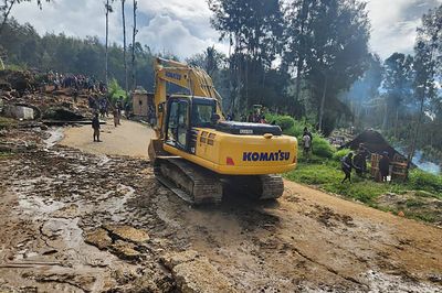 ‘A miracle’: Couple survives Papua New Guinea landslide that ‘buried 2,000’