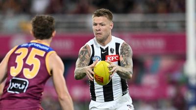 Magpies' injury toll mounts with De Goey still out
