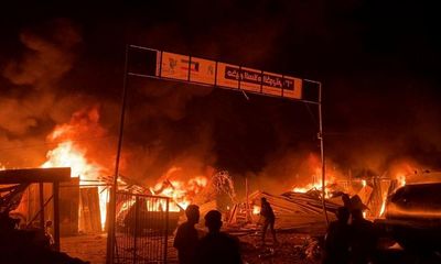 First Thing: deadly Israeli airstrike on refugee tents in Rafah leaves aid groups ‘horrified’