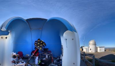 This telescope can observe stars, satellites and more during the day. But how?