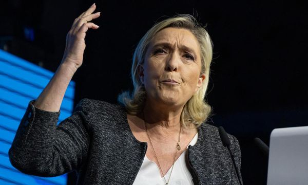 Le Pen invites Meloni to form ‘super-group’ in European parliament