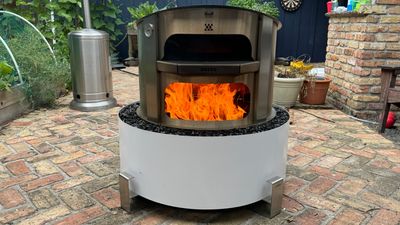 Breeo Live-Fire Pizza Oven review: for an unbeatable backyard pizza cooking experience