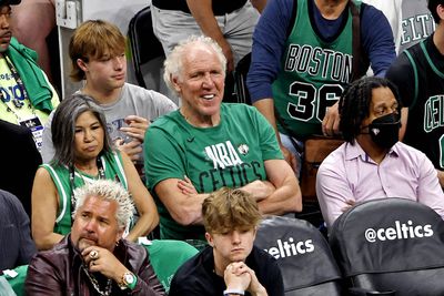 Hall of Fame Boston Celtics big man, broadcaster Bill Walton passes at age 71