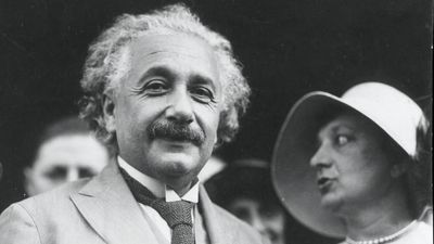 32 fun and random facts about Albert Einstein