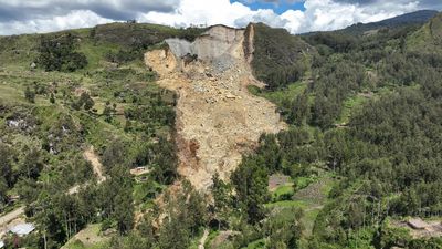 Papua New Guinea orders thousands to evacuate amid second landslide fears