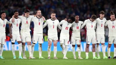 Phil Foden at No10 for England, says Keir Starmer who's eyeing the same number
