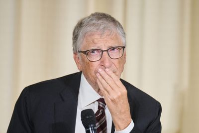 Bill Gates said he wished he learned this lesson from Warren Buffett sooner: The power of an 'intentionally light' calendar