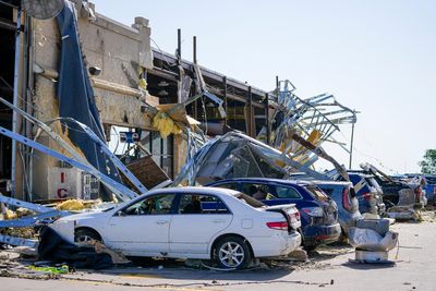 One dead and 800,000 buildings without power after Texas storms