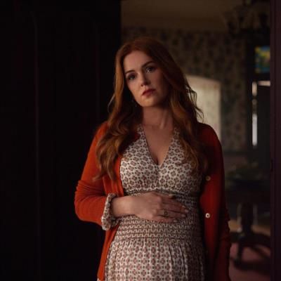 Isla Fisher Shares Captivating Peacock Movie Pictures And Moments