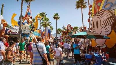 Universal Studios theme park land likely to close (blame Disney)