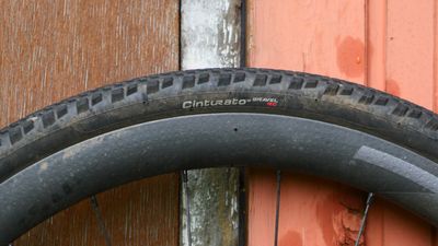 Pirelli Cinturato RC gravel tire review – confident corner carving gravel race tire