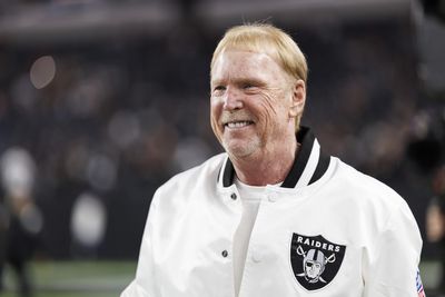News linking NFL owner Mark Davis to a pregnant model has been exposed as fake