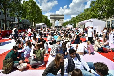 The Champs-Elysées hosted Paris’s largest picnic: A photo feature