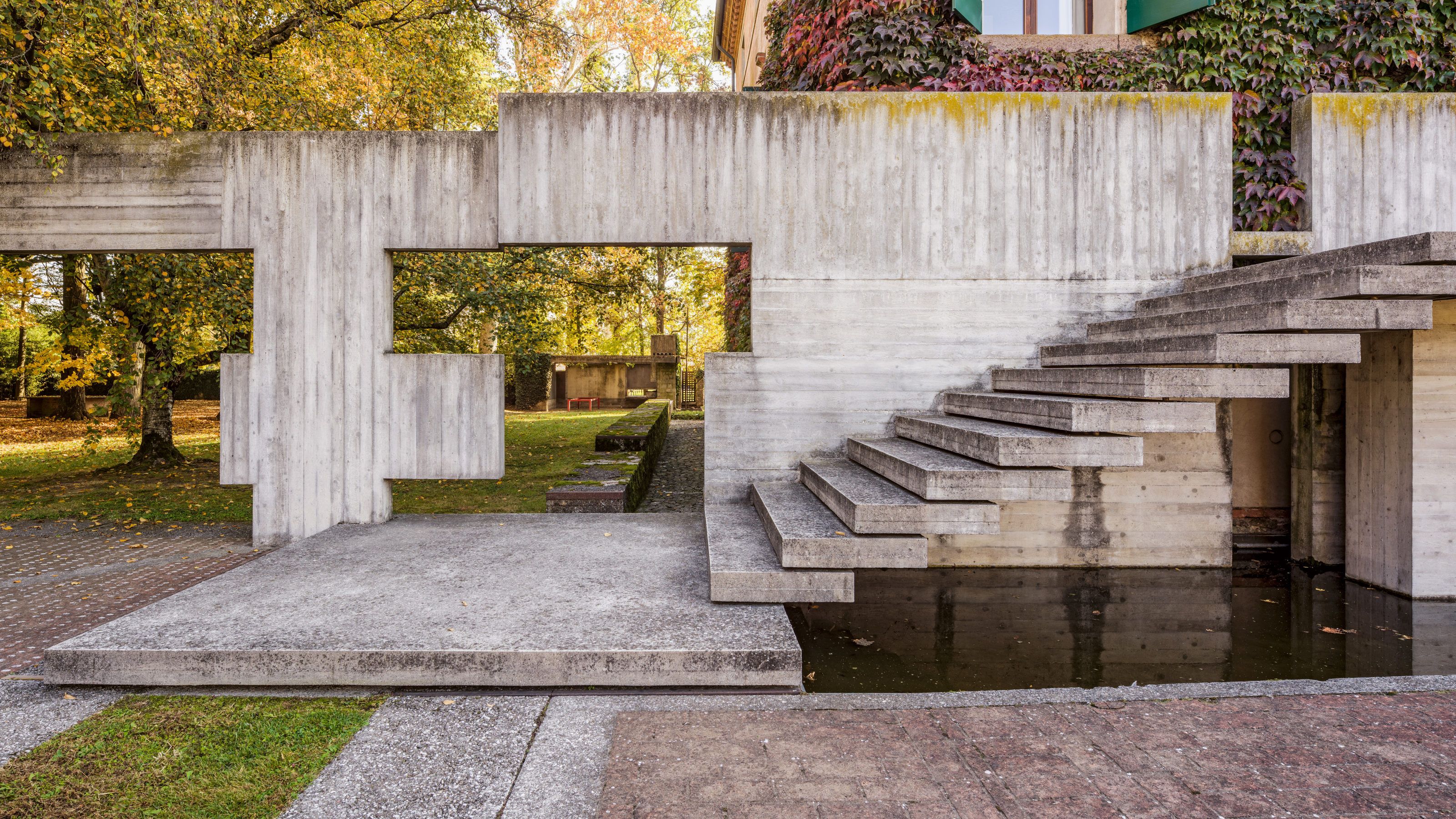 Carlo Scarpa: The Complete Buildings' is an essential…