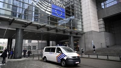 Police search European Parliament employee's home, offices over possible Russian interference