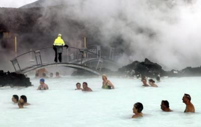 Iceland Volcano Erupts, Forces Blue Lagoon Evacuation