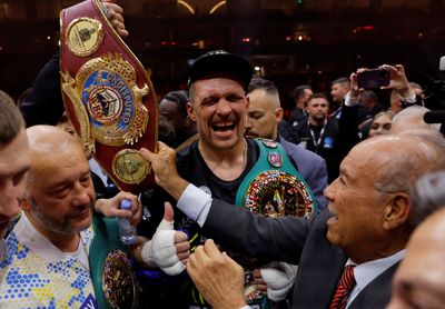 Usyk set for Fury heavyweight boxing rematch in December