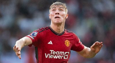 Dwight Yorke: 'I'd give Rasmus Hojlund a five or six out of 10 so far at Manchester United – he's been average'