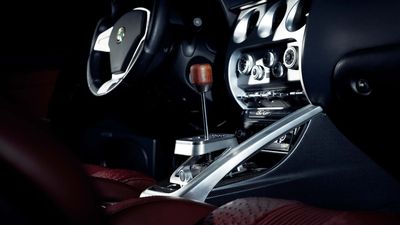 The Alfa Romeo 8C Is Finally Getting A Gated Manual