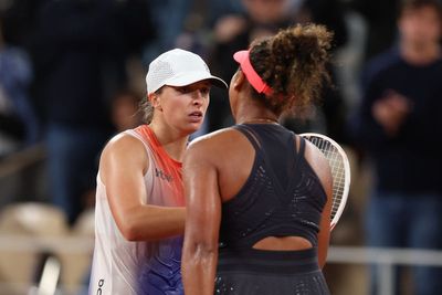 World No 1 Iga Swiatek calls out French Open crowd after thrilling win over Naomi Osaka