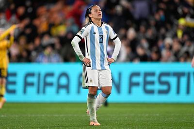 Argentina women's soccer players understand why teammates quit amid dispute, but wish they'd stayed