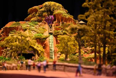 Disney has unveiled the first ride footage of Tiana’s Bayou Adventure