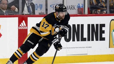 Bryan Rust Thinks Penguins Would've Upset Rangers If They Made Playoffs Over Capitals