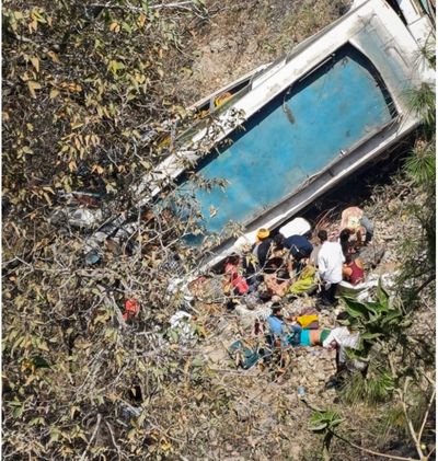 21 killed, 40 hurt as bus falls into gorge in Jammu
