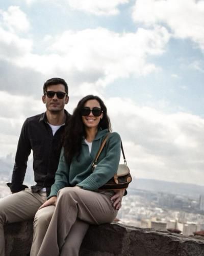 Matt Anderson And Partner Enjoy Stylish Seaside Moment Together