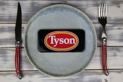What Are Wall Street Analysts' Target Price for Tyson Foods Stock?