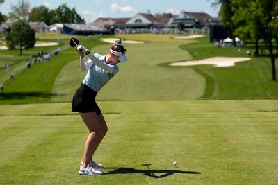 Nelly Korda makes a 10 and faces uphill climb at Women's Open