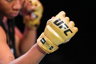 UFC to debut new gloves designed to minimise eye pokes