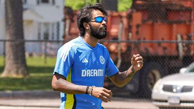 T20 World Cup: Hardik bowls for almost an hour; Rohit, Suryakumar focus on getting used to conditions in Team India's first practice session