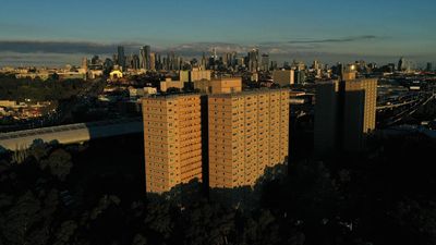 Housing tower residents given more time to reframe case