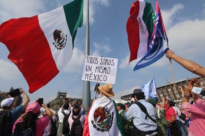 Mexicans choose between continuity and change in election overshadowed by violence