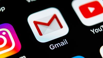 Gmail's Quick Reply feature lets you react to emails like they were text messages