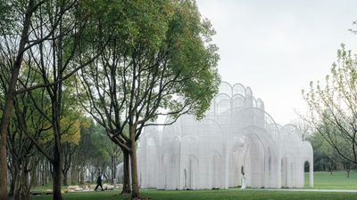 Emerald Screen Pergola brings wonder and intrigue to an everyday setting in China